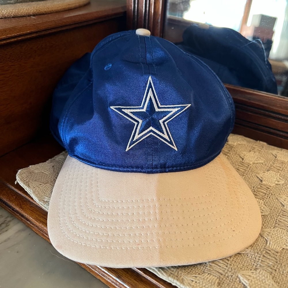 NIKE Vintage 90's Satin Embroidered Dallas Cowboys Snapback Ball Cap Blue White